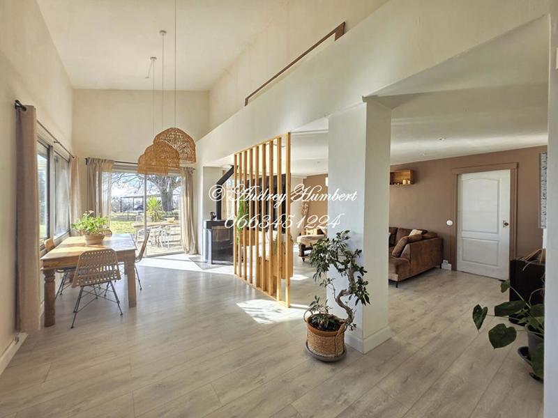 Maison - 180 m² - 6 pièces