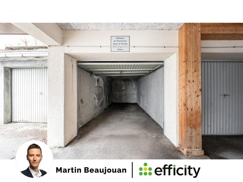 Parking / Garage - 16 m²