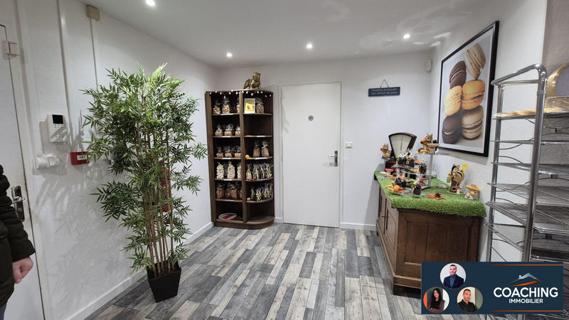 Local commercial - 81 m² - 3 pièces