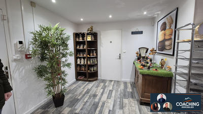 Local commercial - 81 m² - 3 pièces