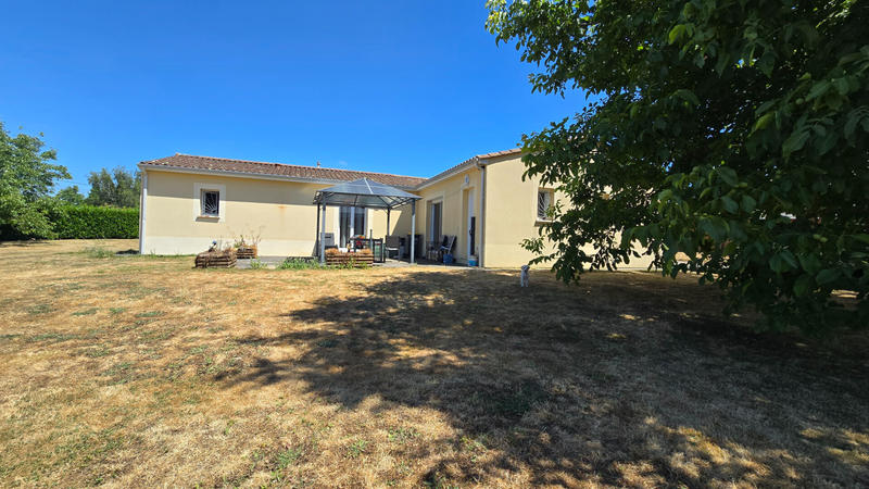 Maison - 140 m² - 4 pièces