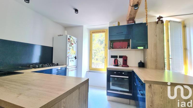 Maison - 630 m² - 10 pièces