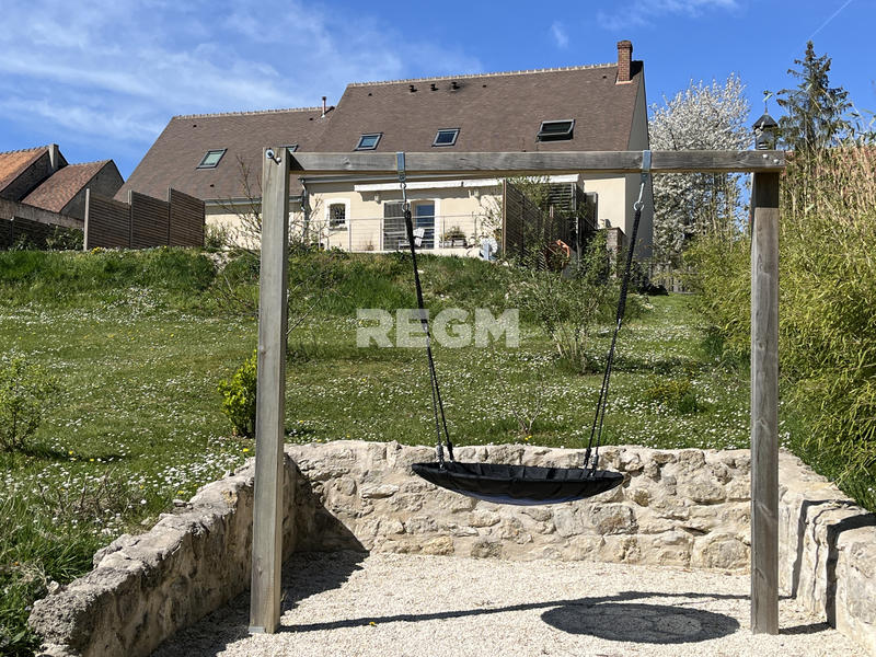 Maison - 166 m² - 6 pièces