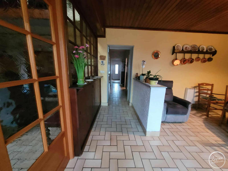 Maison ancienne - 195 m² - 8 pièces