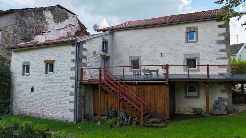 Maison - 205 m² - 7 pièces