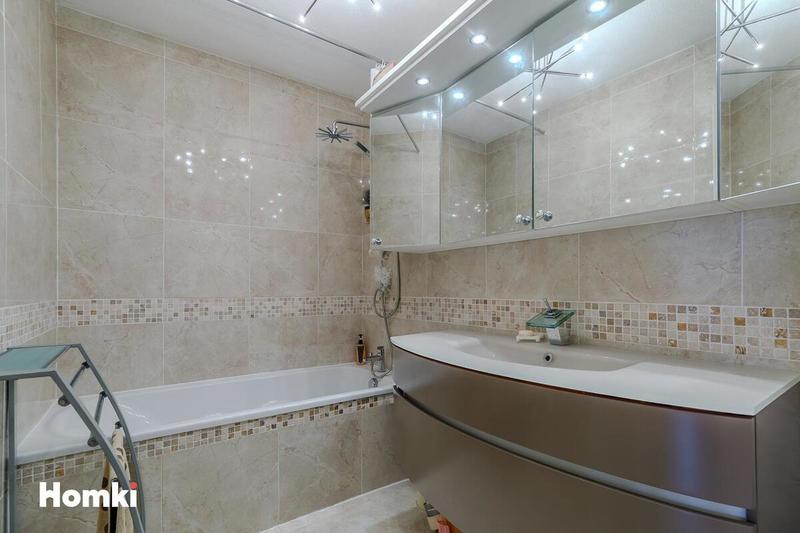 Appartement - 88 m² - 4 pièces