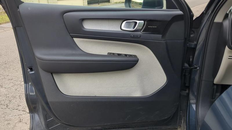 Volvo Xc40 1.5 Ti 261 Plug in Hybrid Dct7 Inscription Luxe - Automatique Toit ouvrant