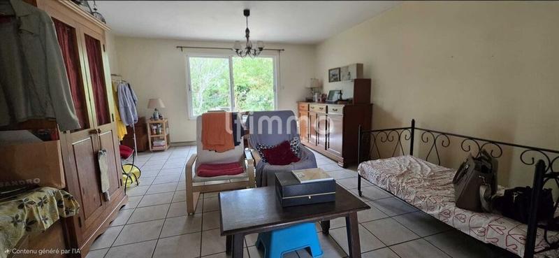 Maison - 90 m² - 5 pièces