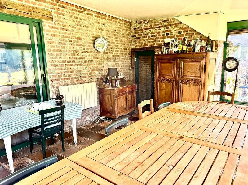 Maison - 177 m² - 9 pièces