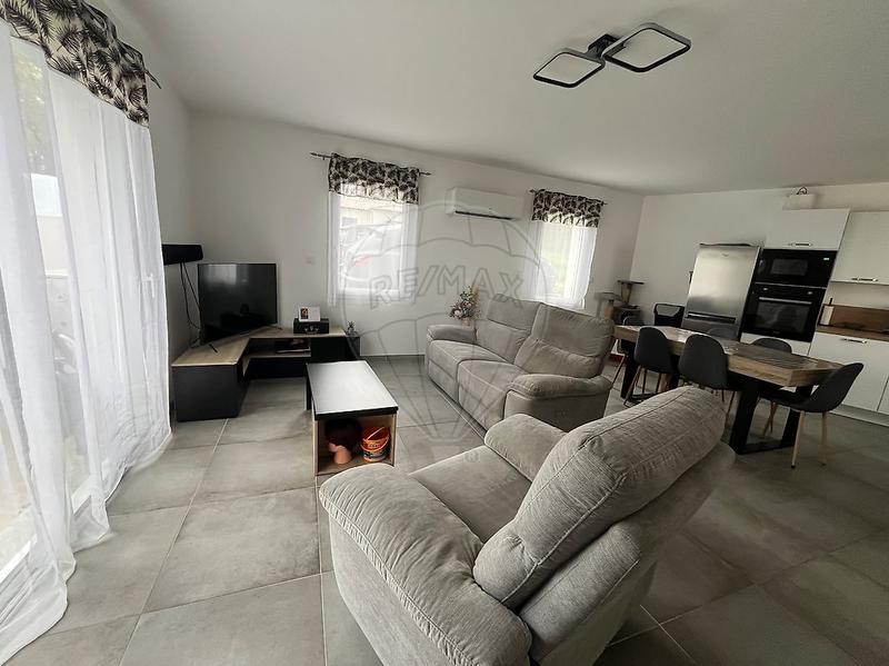 Maison - 73 m² - 3 pièces