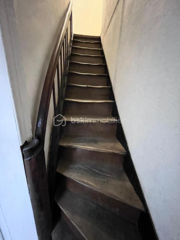 Immeuble - 23 m² - 1 pièce