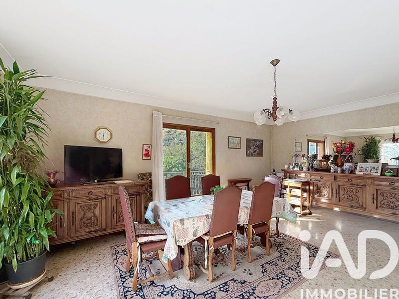 Appartement - 106 m² - 4 pièces