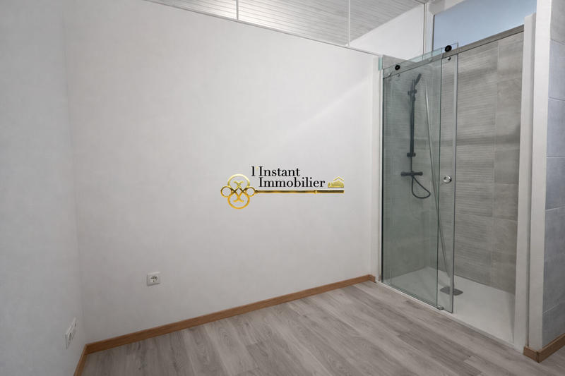 Appartement - 63 m² - 4 pièces