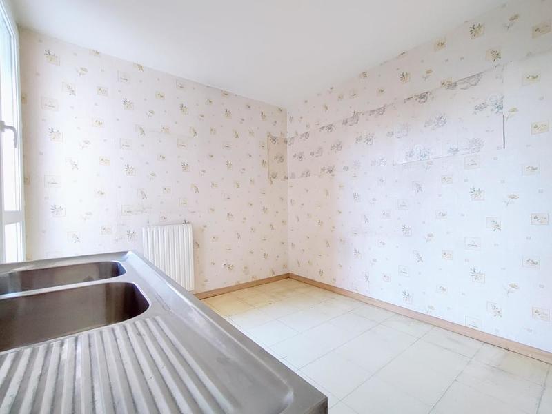 Appartement - 99 m² - 5 pièces