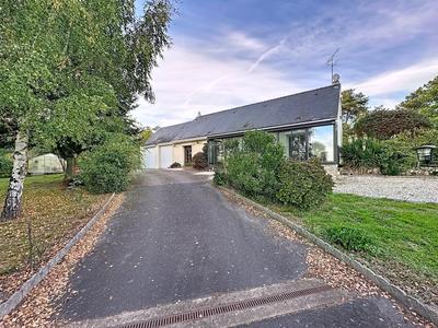 Maison - 166 m² - 8 pièces