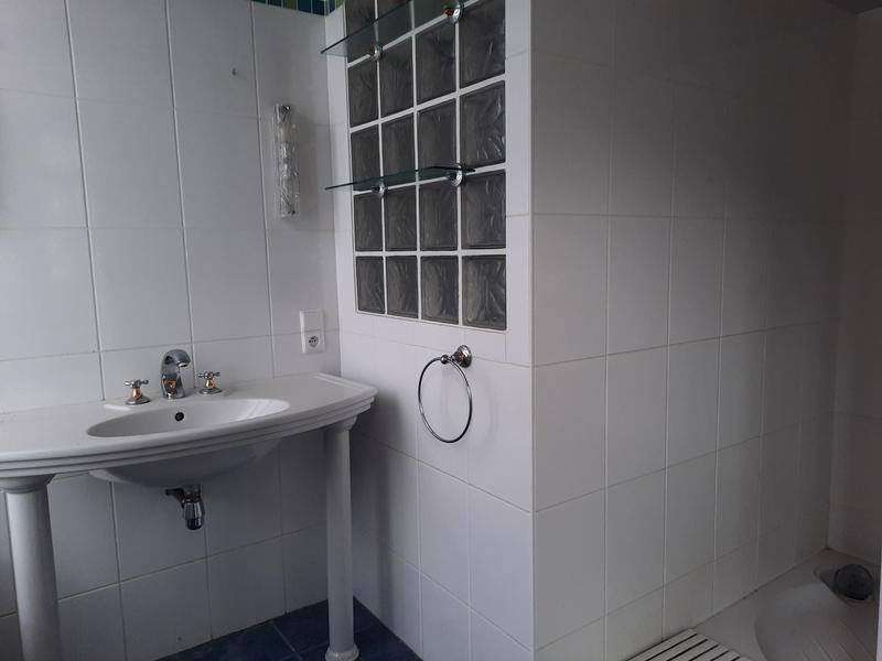 Maison traditionnelle - 290 m² - 7 pièces