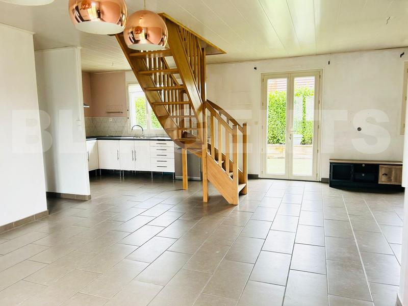 Maison - 106 m² - 4 pièces