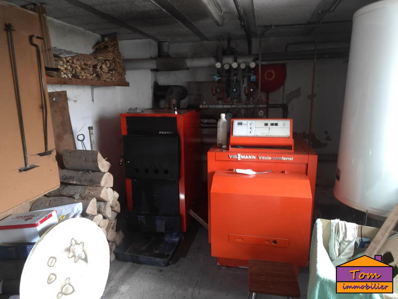 Maison - 240 m² - 10 pièces