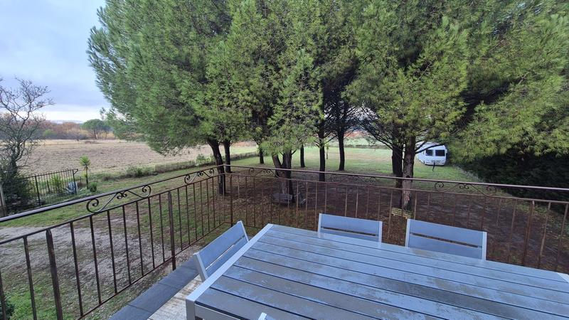 Maison traditionnelle - 180 m² - 7 pièces