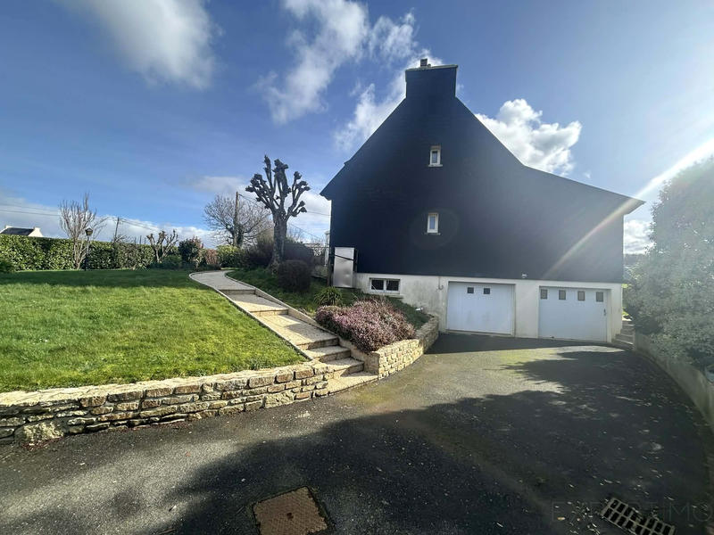 Maison de village - 129 m² - 6 pièces