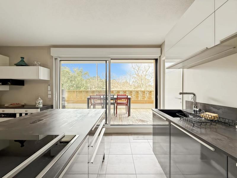 Appartement - 83 m² - 4 pièces