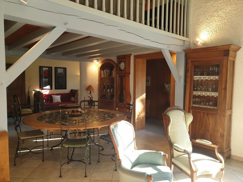 Maison chambre d'hôtes - 366 m² - 17 pièces