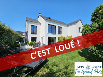 Maison - 202 m² - 8 pièces