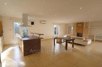 Maison - 300 m² - 9 pièces