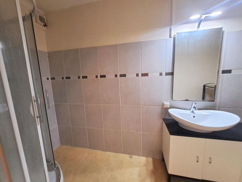 Appartement - 76 m² - 2 pièces