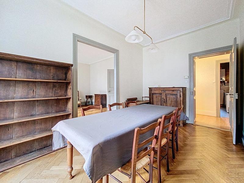 Appartement - 119 m² - 5 pièces