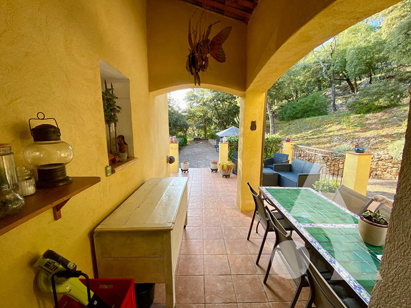 Maison - 161 m² - 6 pièces