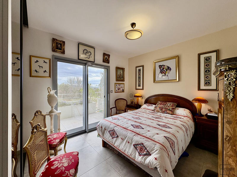 Appartement - 87 m² - 3 pièces