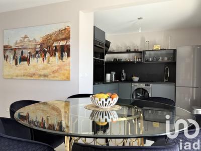 Appartement - 94 m² - 4 pièces