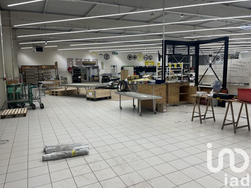 Immeuble - 3 150 m²