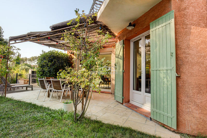 Maison - 163 m² - 6 pièces