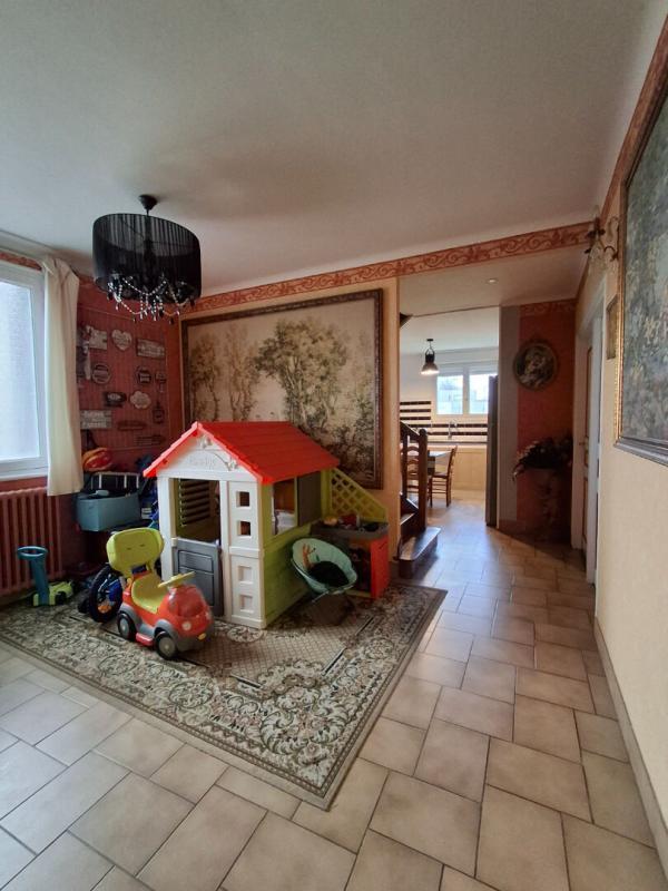 Maison - 148 m² - 7 pièces