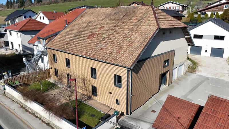 Maison - 254 m² - 7 pièces