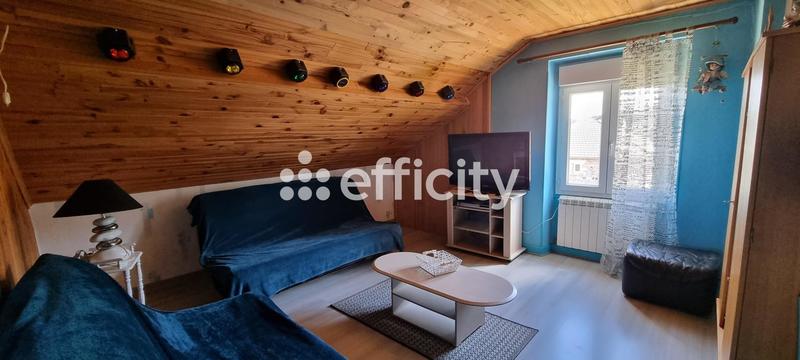 Maison - 234 m² - 13 pièces