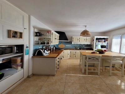 Maison - 168 m² - 7 pièces