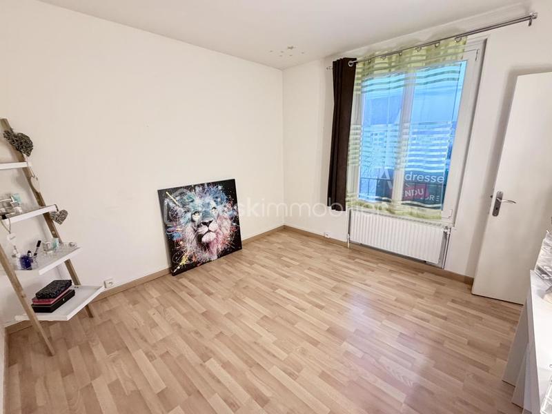 Maison - 147 m² - 6 pièces