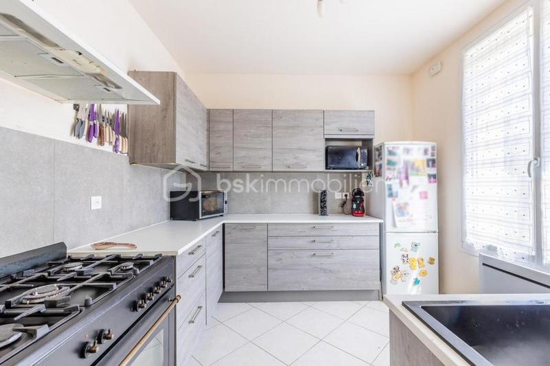 Maison - 105 m² - 6 pièces