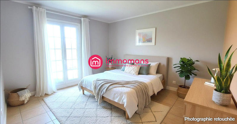 Maison - 165 m² - 11 pièces