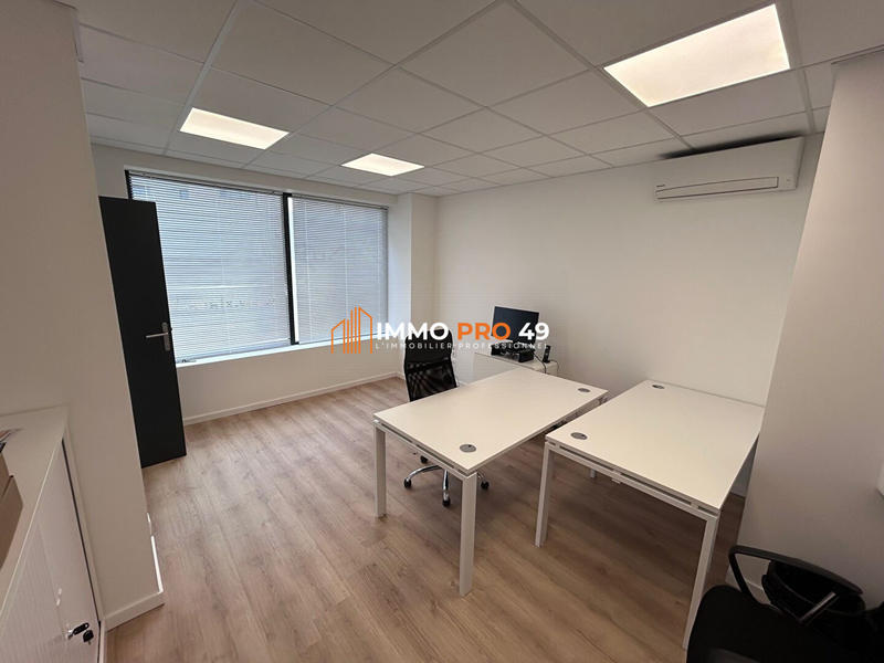 Bureau - 190 m² - 7 pièces