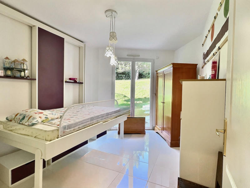 Appartement - 106 m² - 4 pièces