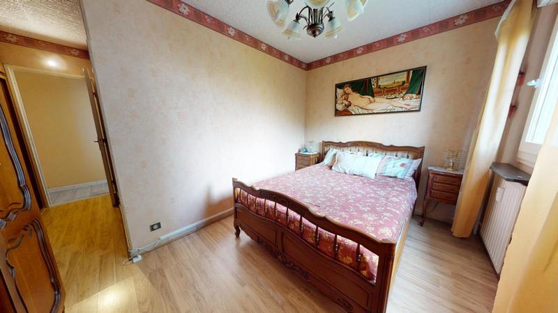 Appartement - 82 m² - 4 pièces