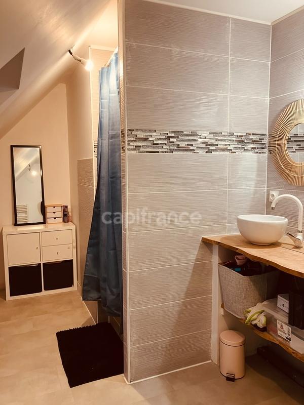 Maison - 87 m² - 5 pièces