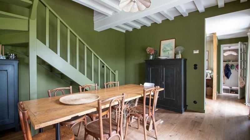 Chaumière - 90 m² - 3 pièces