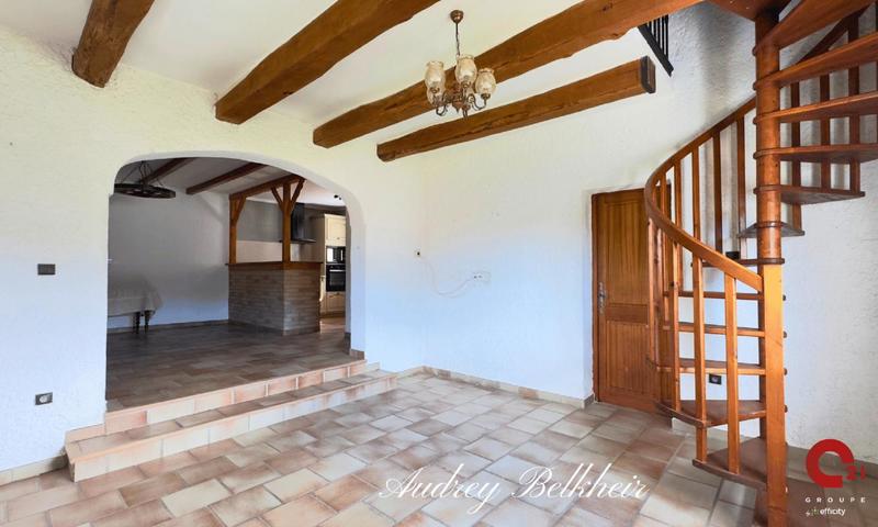 Maison - 110 m² - 5 pièces