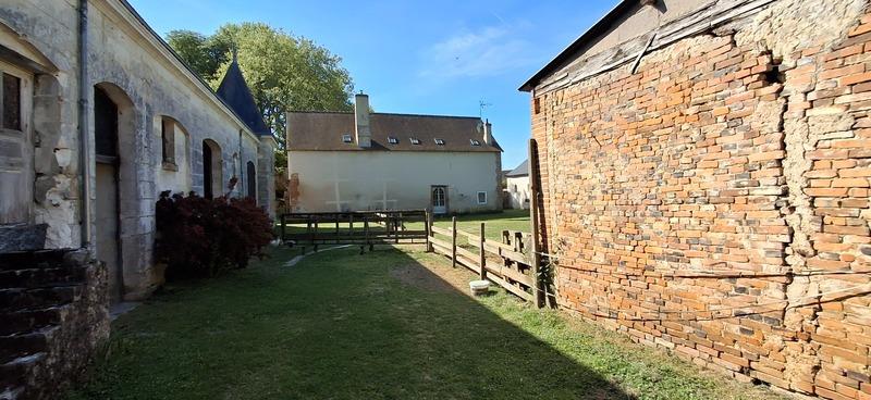 Château - 1 800 m² - 30 pièces