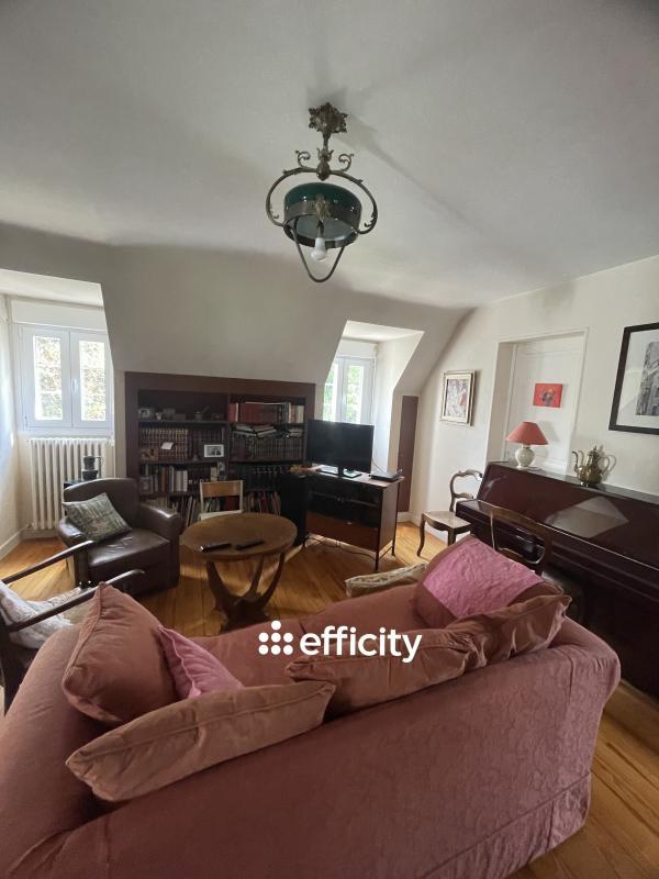 Maison - 145 m² - 6 pièces